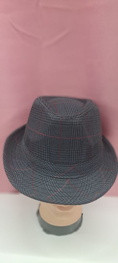 HAT 07