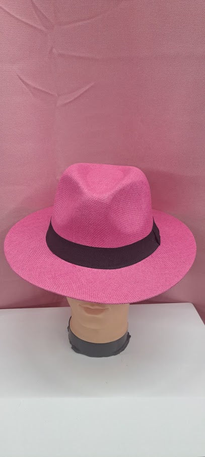 HAT 06